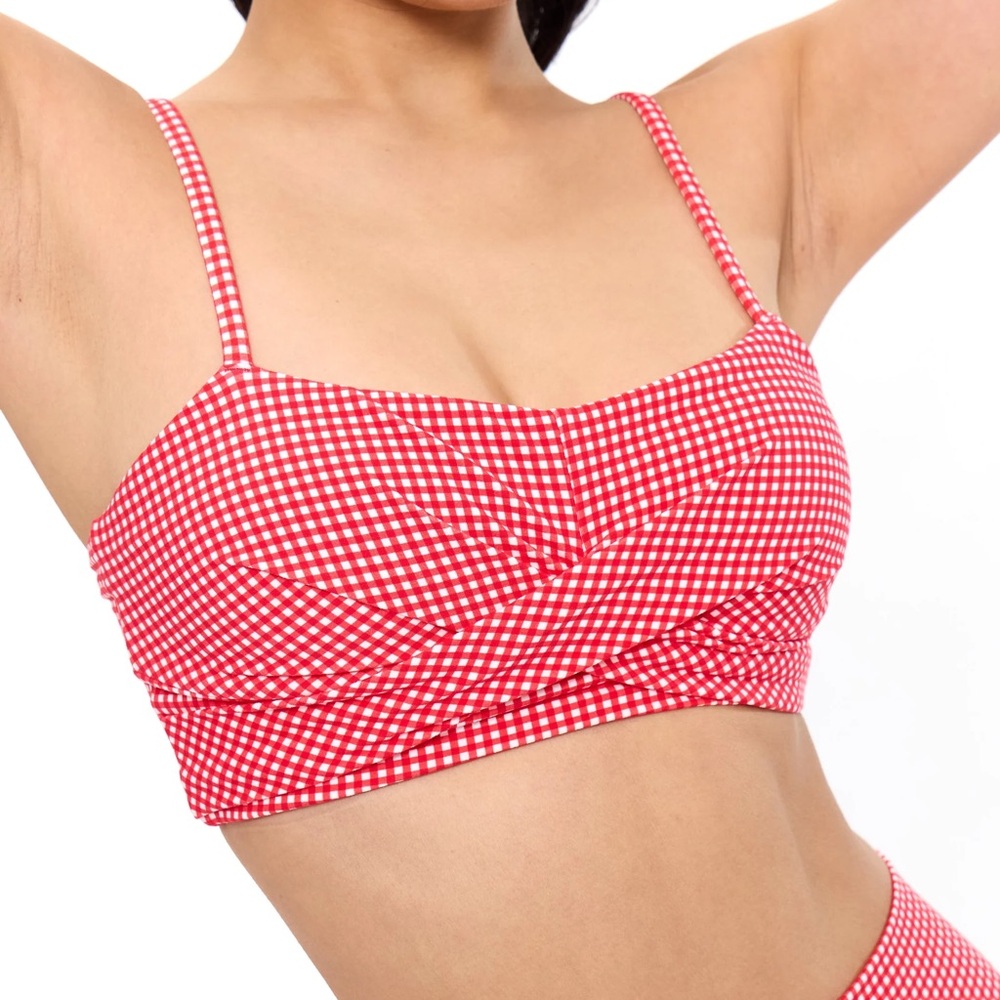 Buffbunny Ivy Wrap Sports Bra Red Gingham